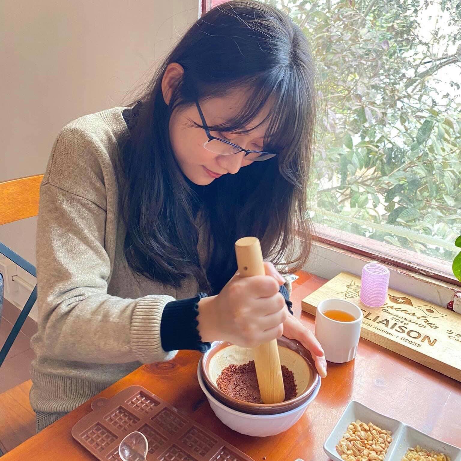 Sip a cup of authentic chocolate at Japanese-style Cacaoken Coffee Da Lat 9