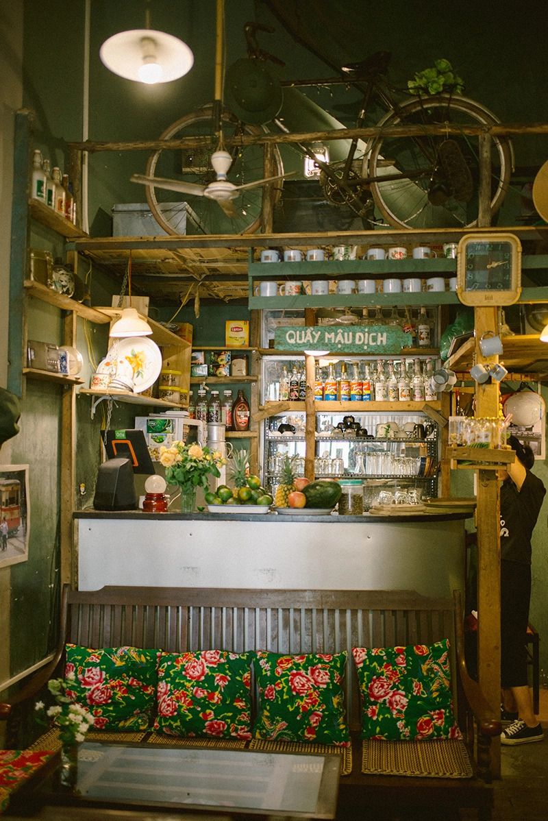 Subsidized coffee shops in Hanoi with nostalgic atmosphere 5