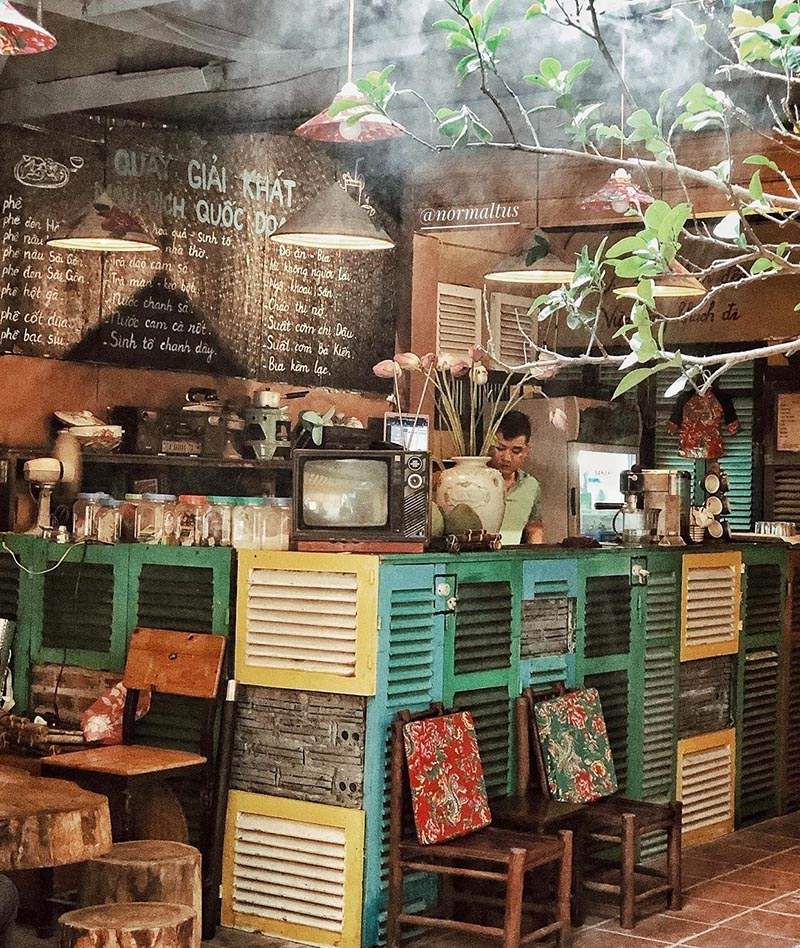 Subsidized coffee shops in Hanoi with nostalgic atmosphere 8