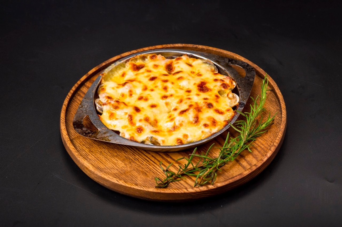 Oh, Little Italy Restaurant – The first Italian restaurant in Hue 5