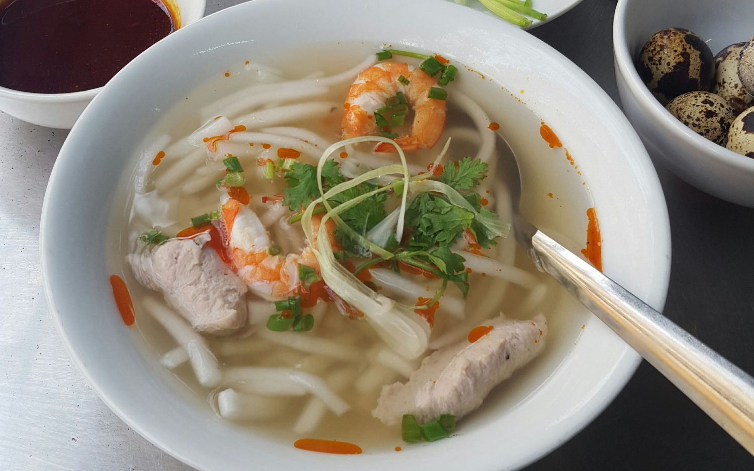Bombardment of Mrs. Doi's famous and delicious banh canh shop in Hue 7