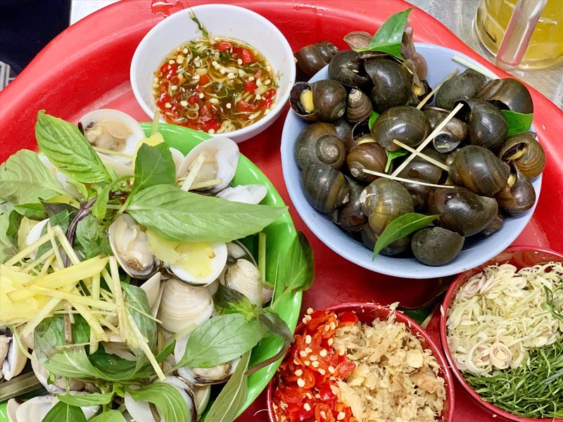 Enjoy boiled snails in Hanoi with top 15 famous delicious restaurants 2