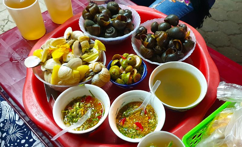 Enjoy boiled snails in Hanoi with top 15 famous delicious restaurants 12