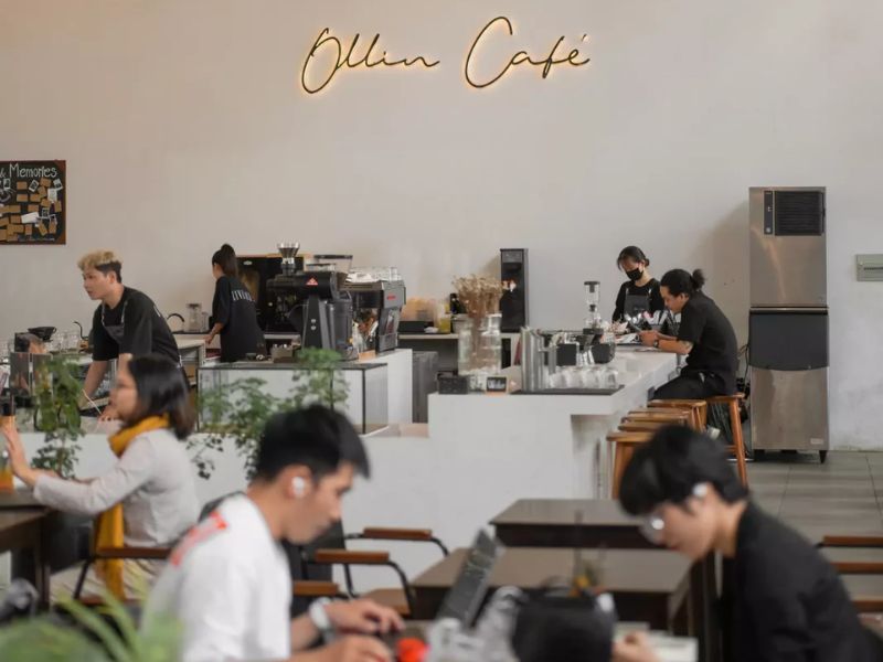 Top 10 hot cafes in District 7 for Saigon youth 4
