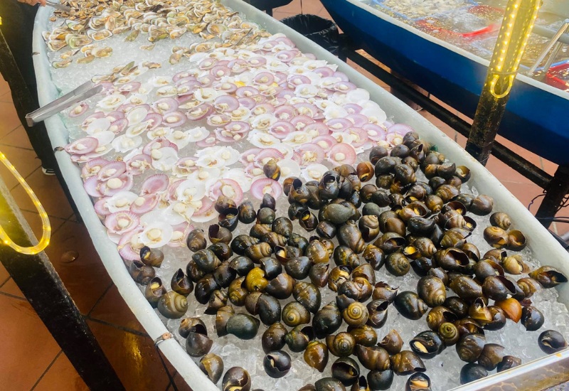 Save the top 7 famous and delicious Saigon snail buffet restaurants 3
