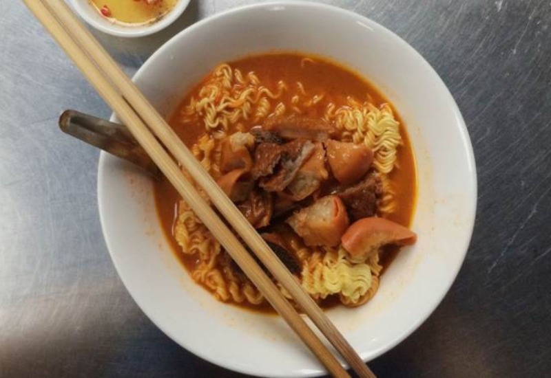 Save now the top 7 delicious pha lau restaurants in District 4 7
