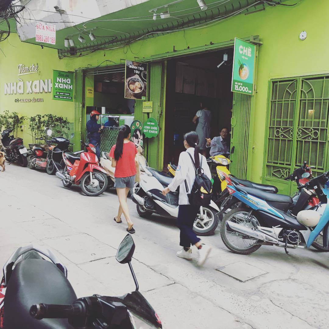 Discovering the buzzing green wall at Nha Xanh Tea Shop in Hanoi 2