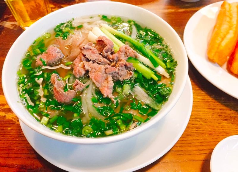 Explore 15 culinary streets of Hanoi with all kinds of delicious specialties 8