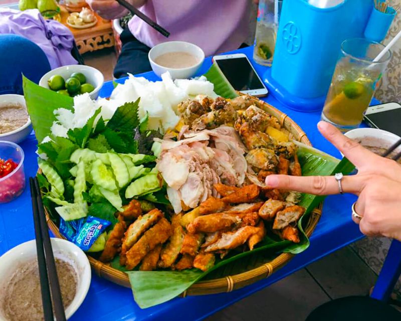 Explore Hanoi's 15 culinary streets with all kinds of delicious specialties