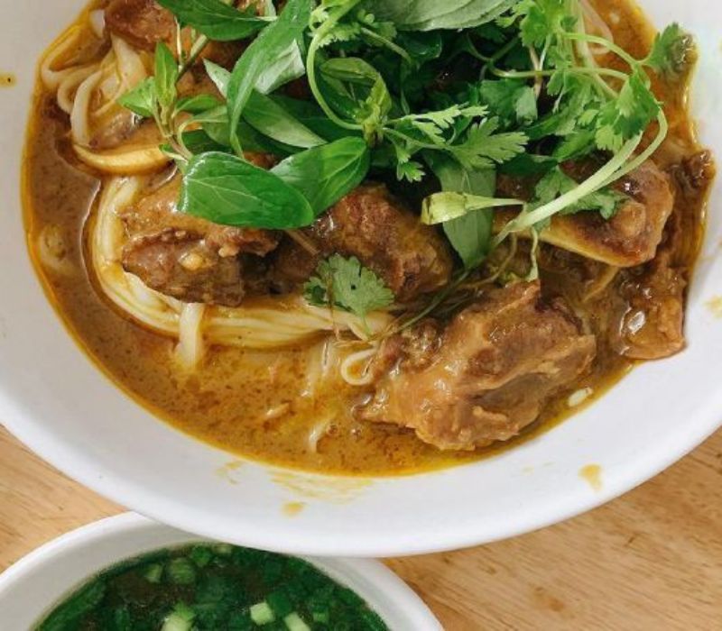 List of 10 unique beef pho restaurants with wine sauce in Hanoi 12