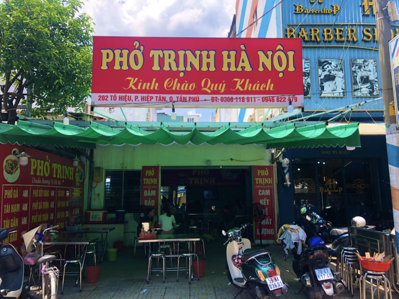 Top 6 stone bowl pho restaurants in Saigon that attract diners who forget the way home 2