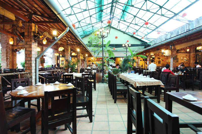 Scanning 15 delicious restaurants in District 3 for teams who love to explore cuisine 5