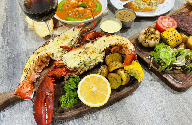 Scanning 15 delicious restaurants in District 3 for teams who love to explore cuisine 4