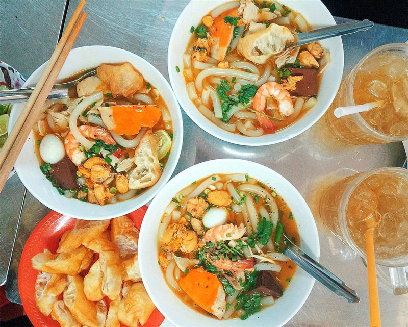 Tell you 12 delicious restaurants in District 7, you'll be addicted no matter what you eat 4
