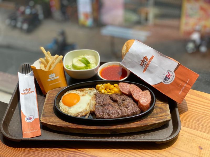 Top 10 famous delicious restaurants in District 1 in Saigon, most worth trying in 2019