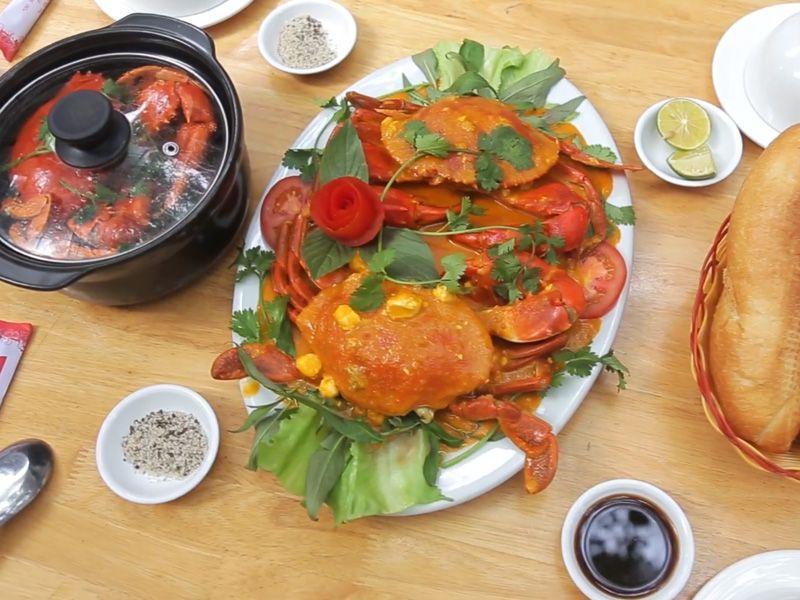 Top 10 famous delicious restaurants in District 1 in Saigon, most worth trying in 7