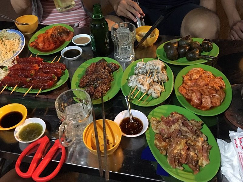 Experience the top 10 most delicious restaurants in District 4 that cannot be missed