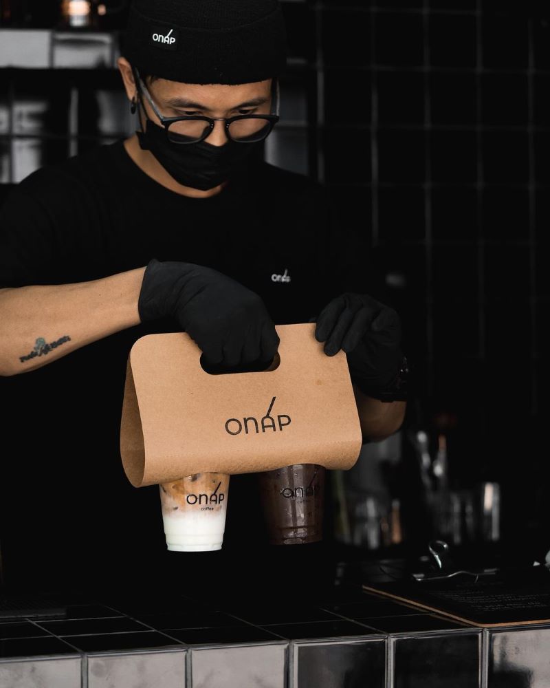 When you go to the coffee shops in District 3, you're sure to have pretty photos to take home 5