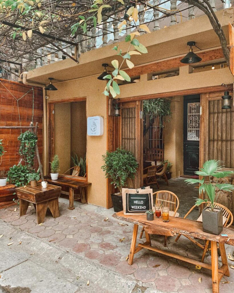 Top 10 beautiful cafes in Hanoi with beautiful space 6