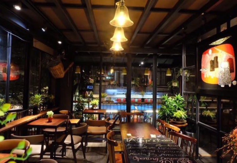 TOP 7 beautiful cafes in Hue with amazing views, virtual living to your heart's content 8