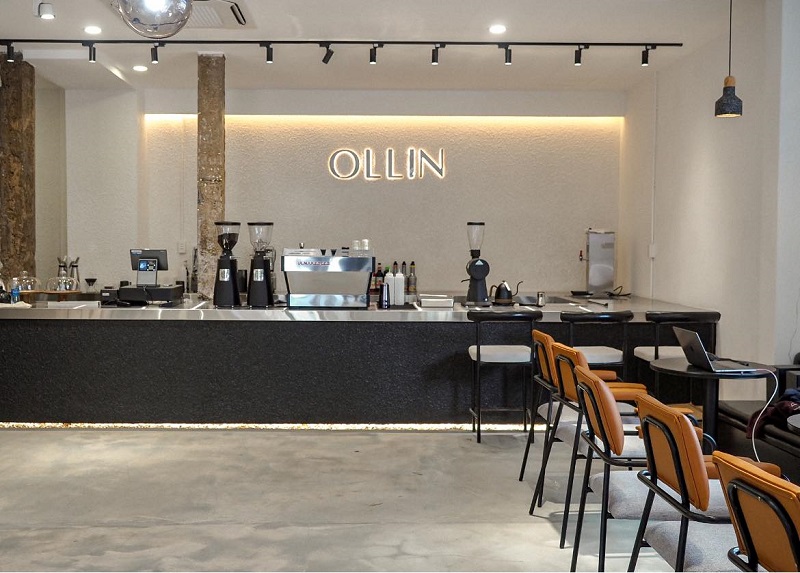 Top 14 beautiful cafes in Saigon that impress with space 6