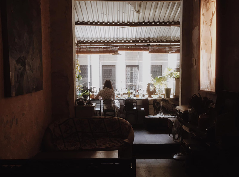 Quiet cafes in District 1 for introverted teams 4