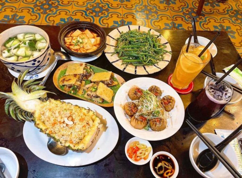 Top 10 famous, cheap, delicious vegetarian restaurants in Da Nang 3