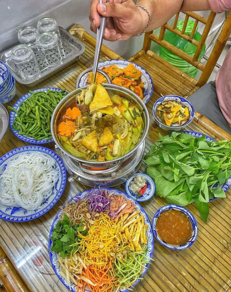 Top 10 famous vegetarian restaurants in Da Nang, cheap, delicious food 5