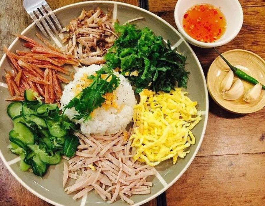 Hue Am Phu Rice Restaurant with unique royal dishes 3
