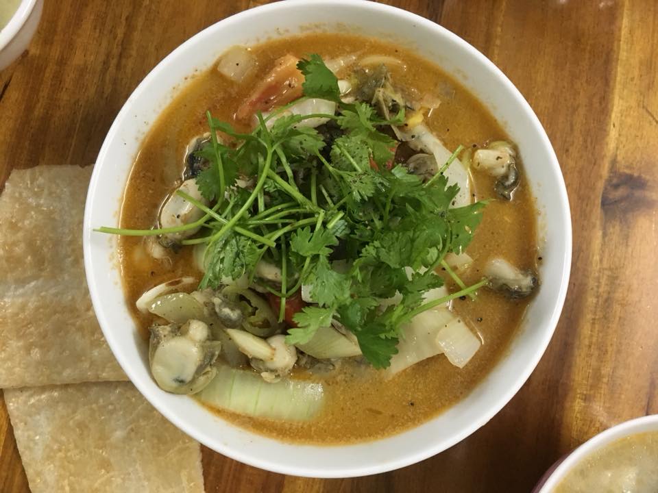 Tien Son Oyster Restaurant - Enjoy real oyster specialties right in Da Nang 3