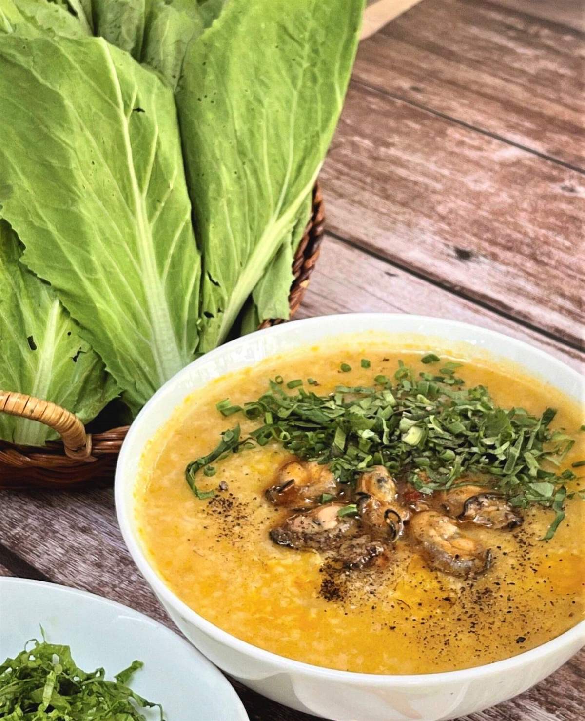 Tien Son Oyster Restaurant - Enjoy real oyster specialties right in Da Nang 5