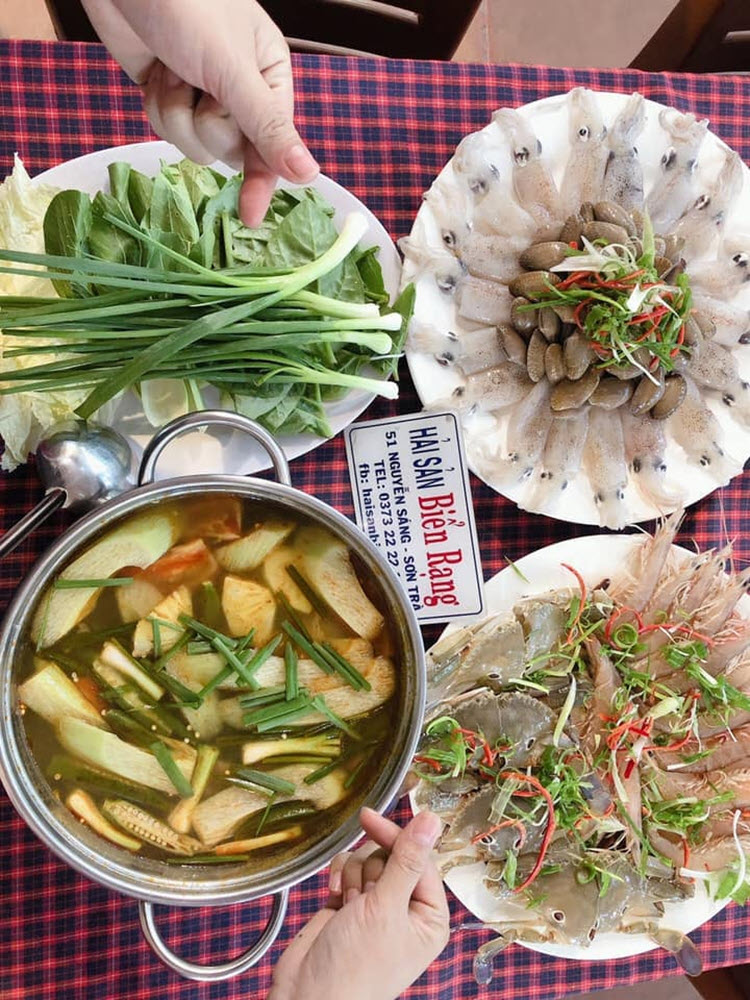 7 affordable but quality Da Nang seafood hotpot restaurants 11