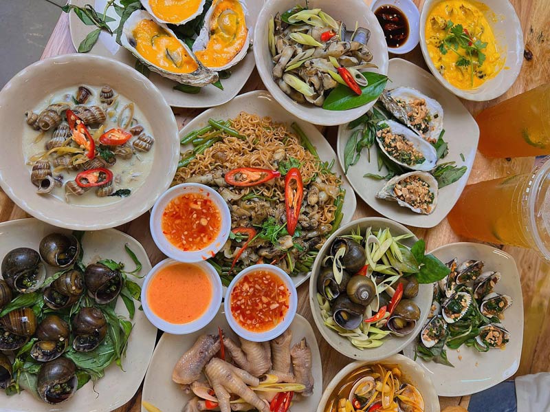 Explore 10 Tan Binh snail restaurants, enjoy the rich and attractive flavors 8