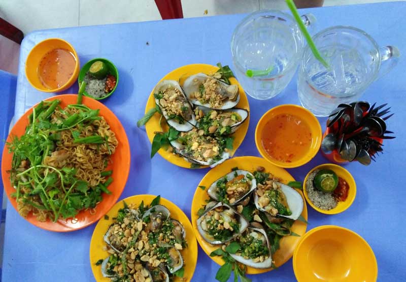 Discover top 10+ snail restaurants in District 8 with fresh seafood, reasonable prices 13