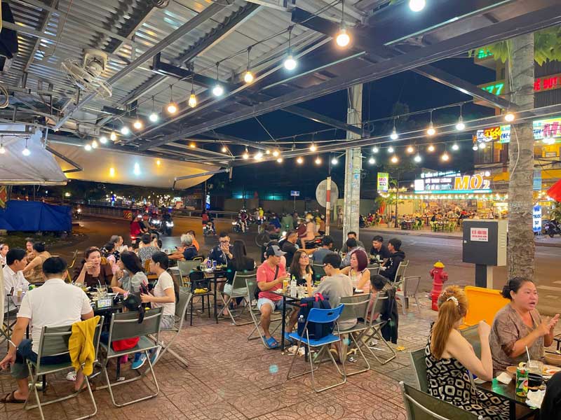 Discover top 10+ snail restaurants in District 8 with fresh seafood, reasonable prices 7