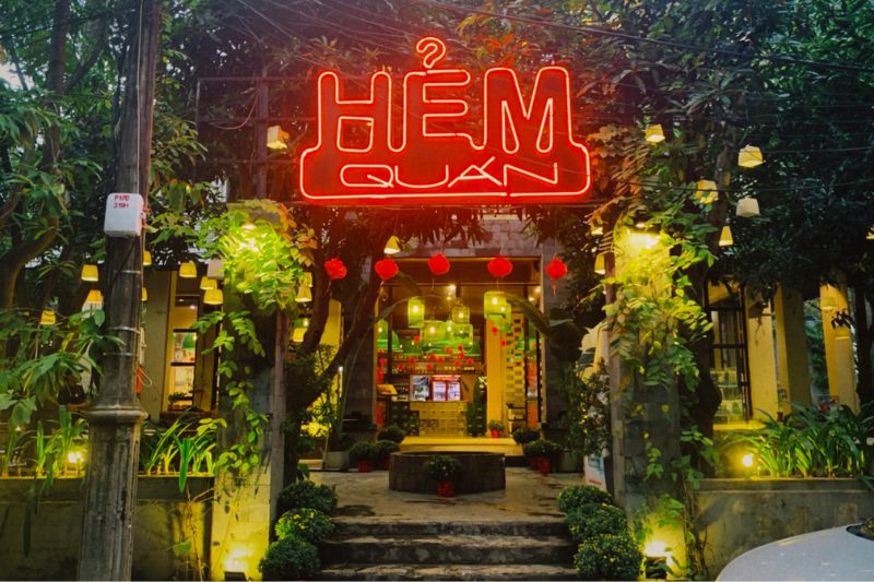 Quan Alley brings Saigon culinary culture to the capital Hanoi 2
