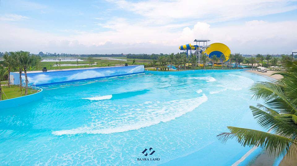 Review of experience swimming in Hanoi's artificial sea to relieve summer heat 4