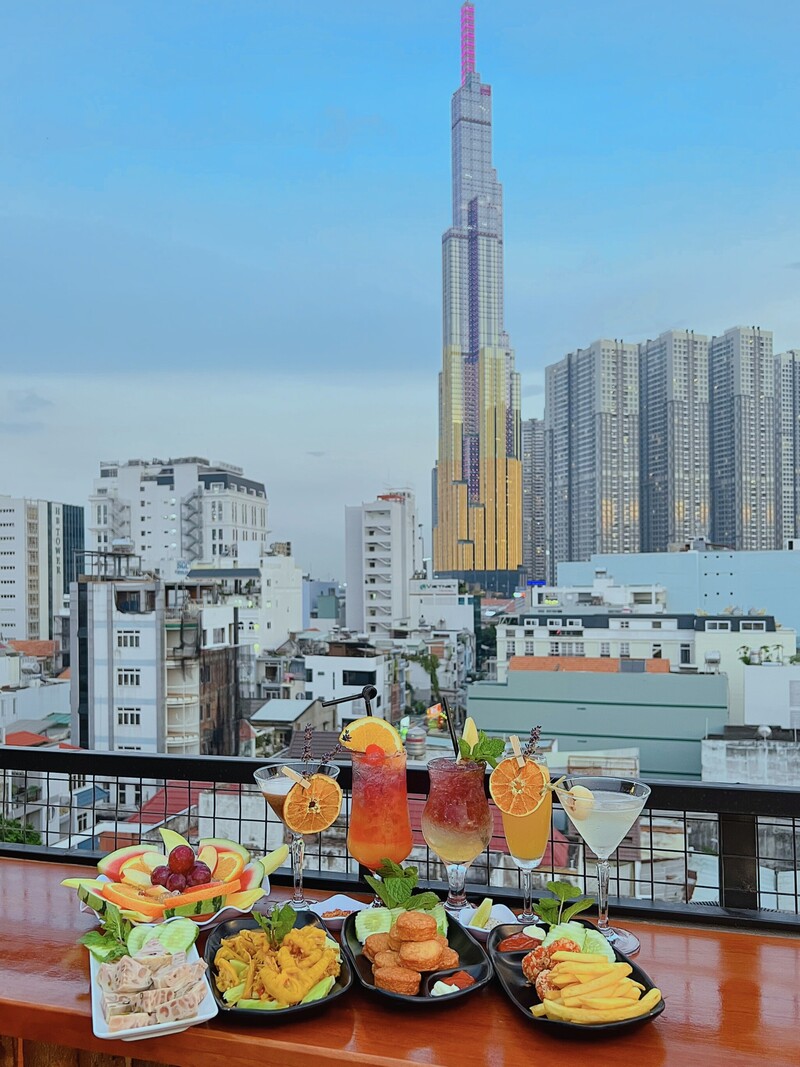 Escape to 10 rooftop bars in Binh Thanh with spaces ranging from intimate to class 4