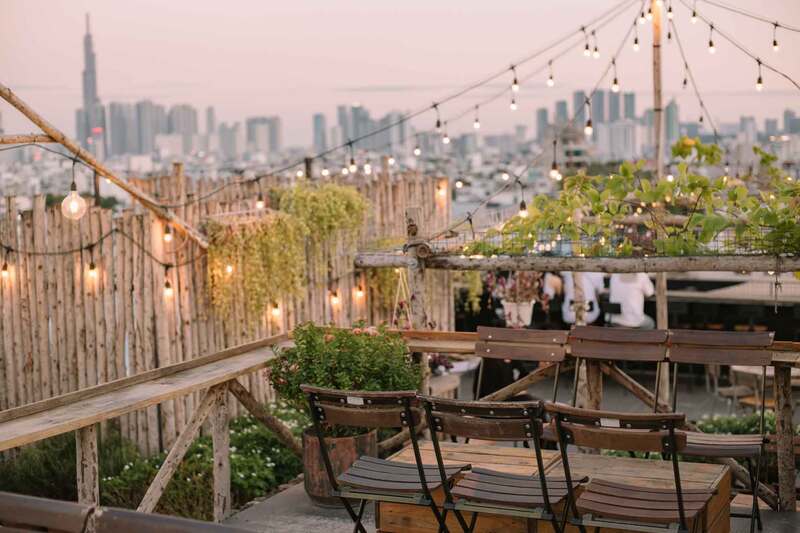 Escape to 10 rooftop bars in Binh Thanh with spaces ranging from intimate to class 5