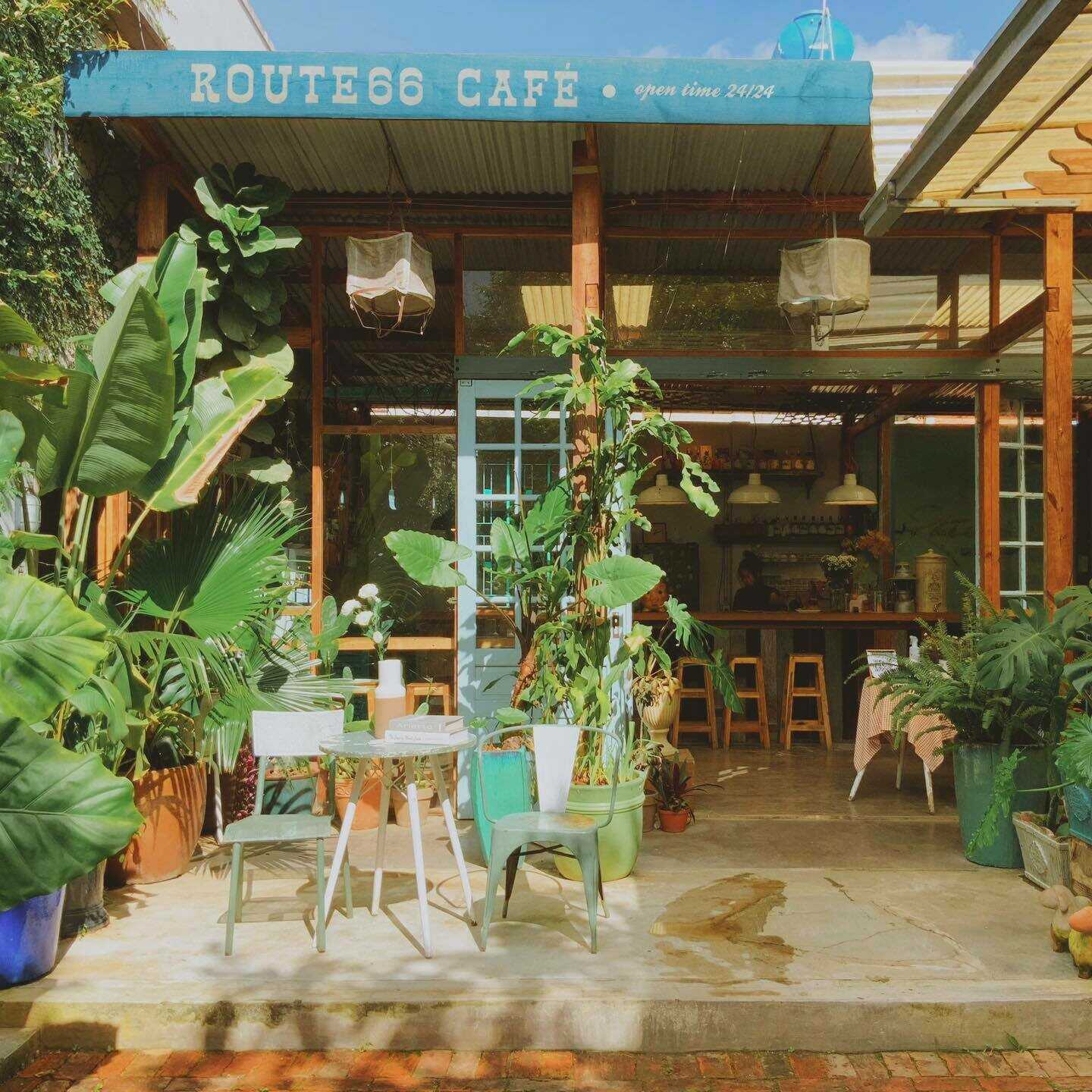 Route 66 Cafe - A place to leisurely relax in the sleepless night of Da Lat 4
