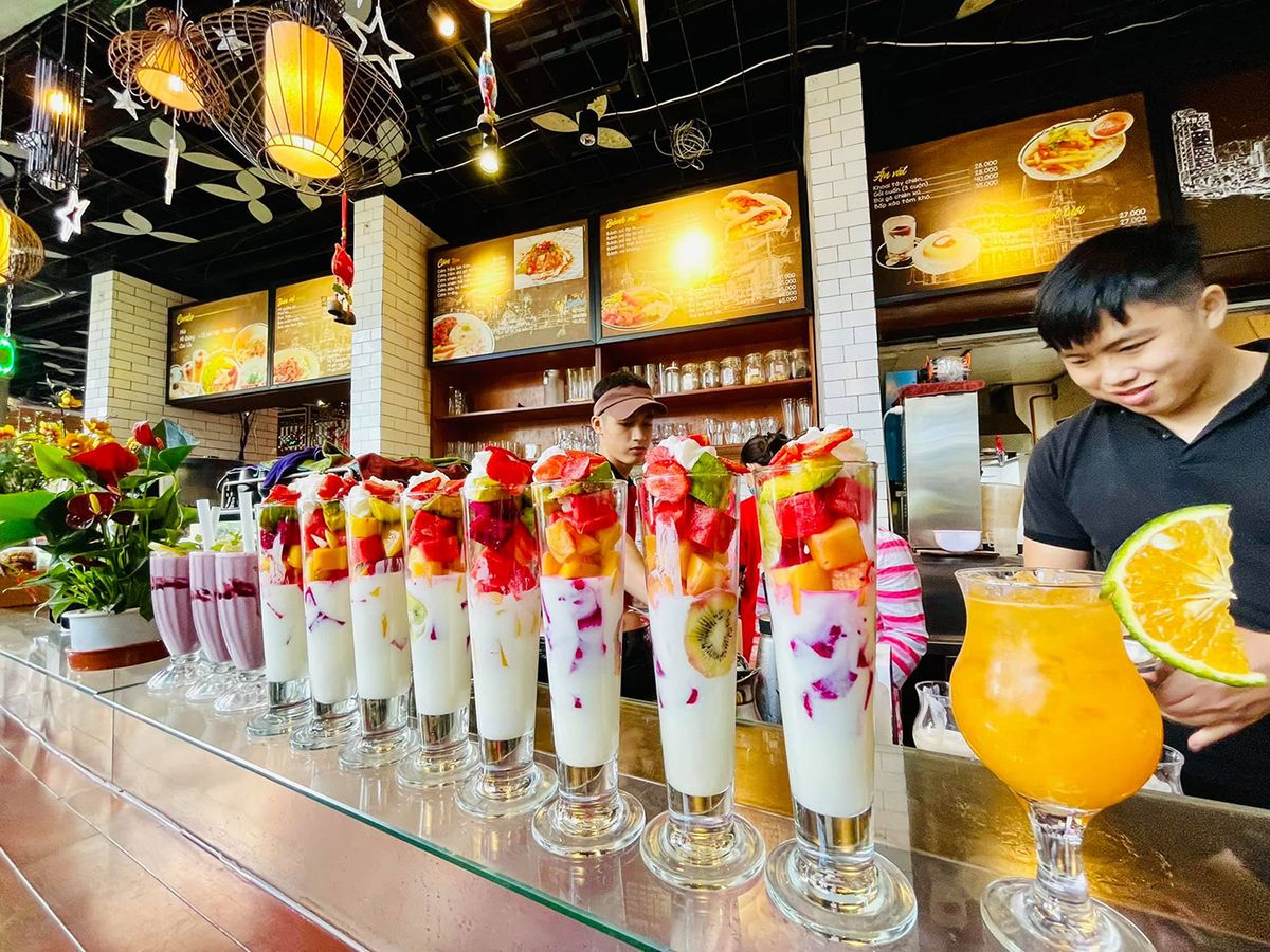 Saigon Brown Cafe Da Nang - Taste of Saigon in the heart of Da Nang 9