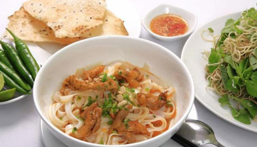 Hunting for TOP 5 delicious Quang noodle shops in Da Lat 13