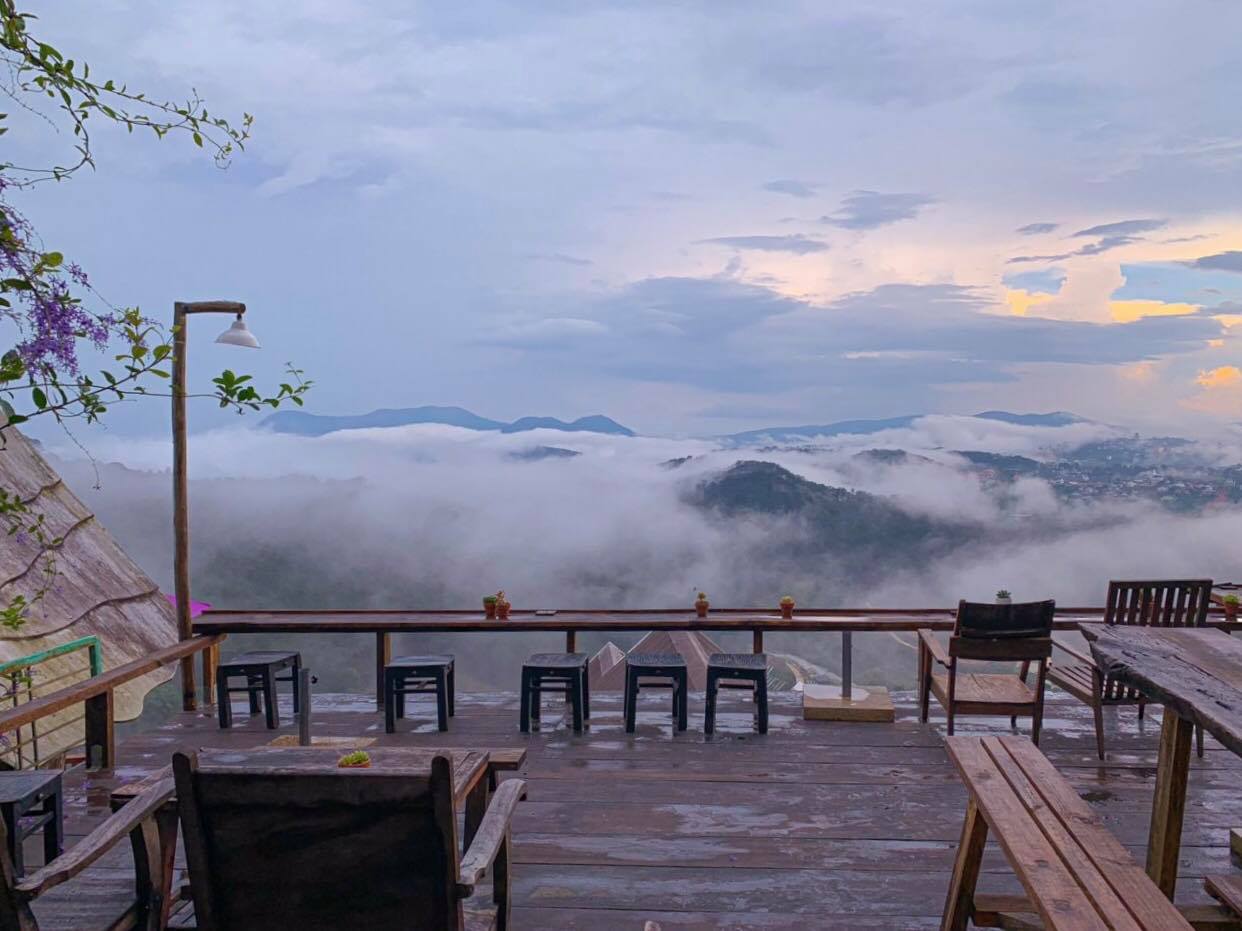 Collection of amazing photo sets with beautiful cafes in Da Lat 5