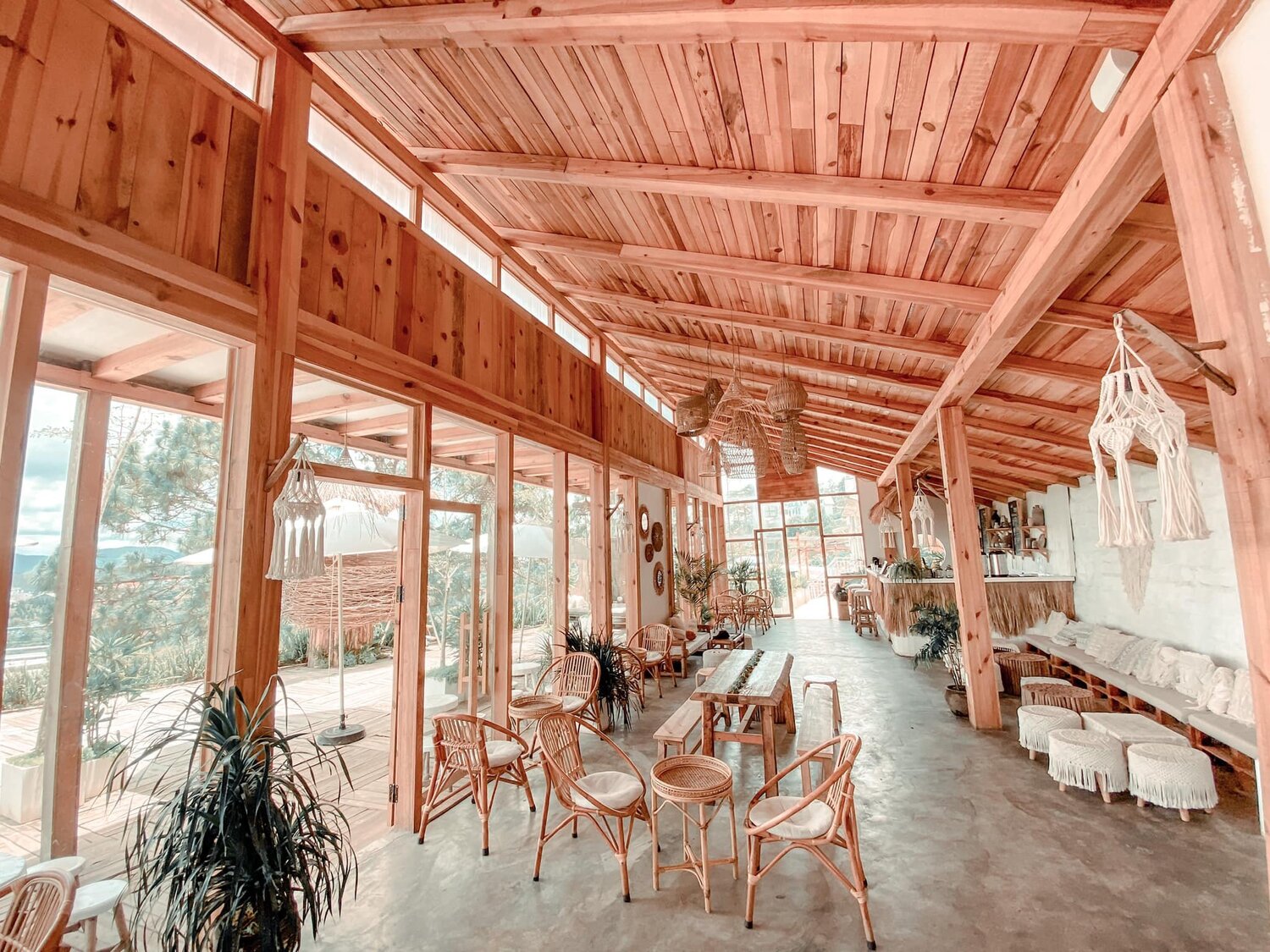 Collection of amazing photo sets with beautiful cafes in Da Lat 8