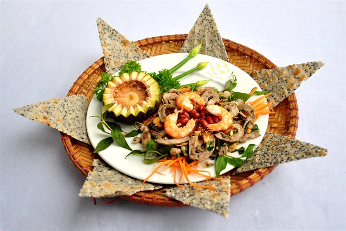All the information you need to know about Hue mixed fig dish 3