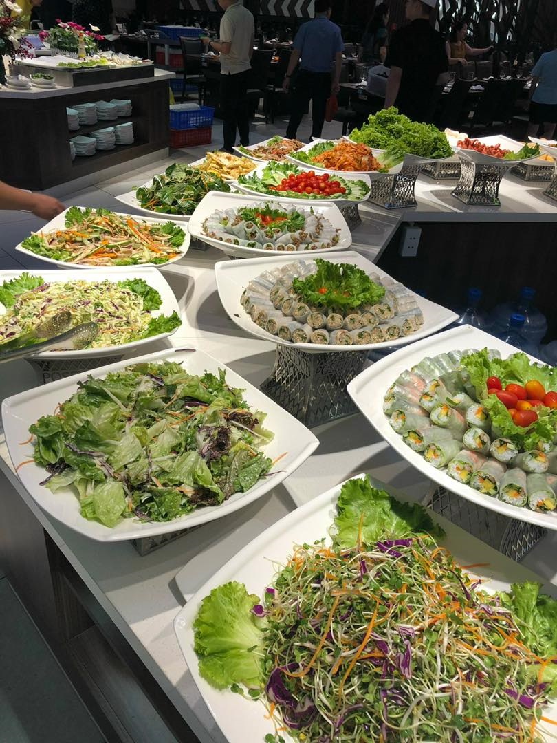 Enjoy delicious seafood at Buffet Poseidon Hanoi 3 restaurant
