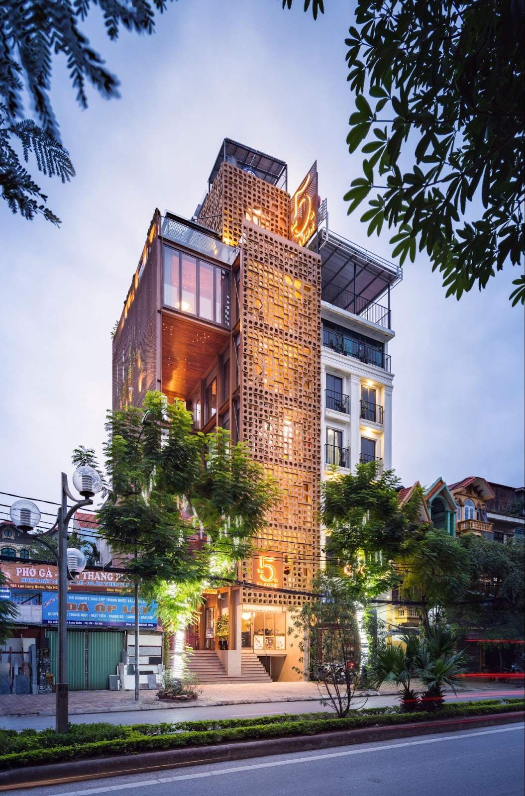 The 5th Flavor - Cozy, luxurious European culinary space 2