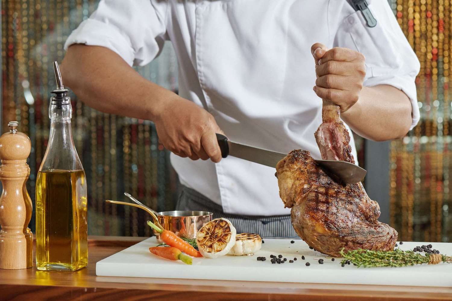 The Grill Da Nang - Booming with a luxurious Western restaurant in the heart of Da Nang 7