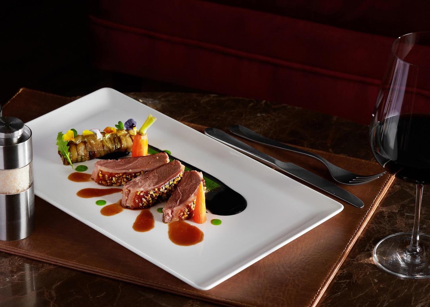 The Grill Da Nang - Booming with a luxurious Western restaurant in the heart of Da Nang 8
