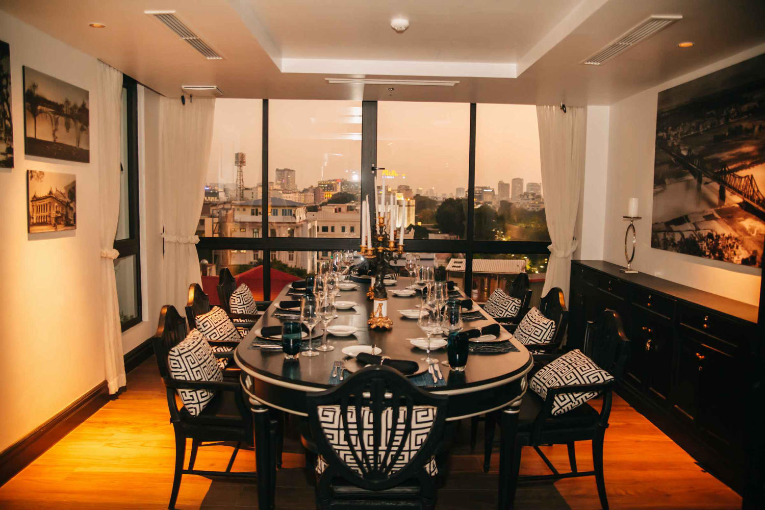 The Rhythms Restaurant - The most famous high-end restaurant in Hanoi 6